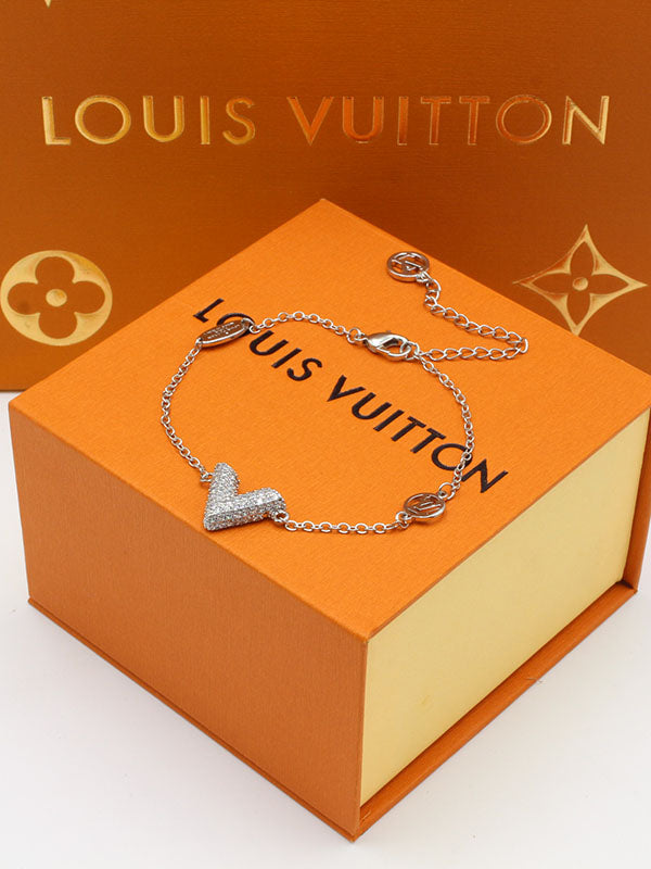 اسواره لويس فيتون زركون V اسواره louis vuitton فضي