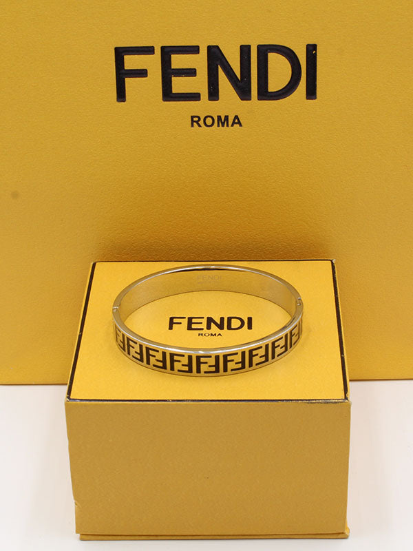 اسواره فندي بانقل اف لوقو اسواره fendi فضي اسود