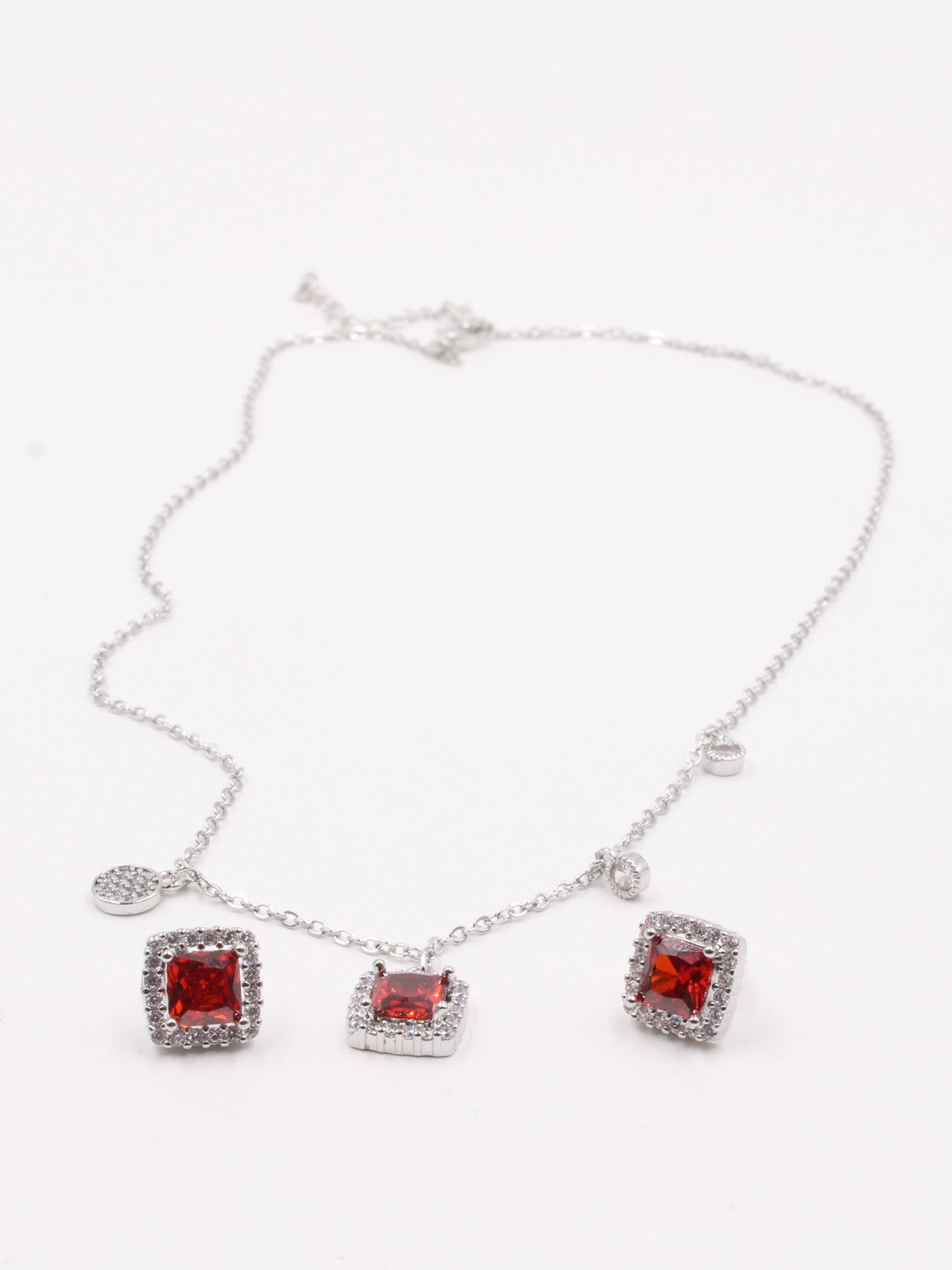 طقم زركون ناعم مربع اطقم jewel احمر فضي