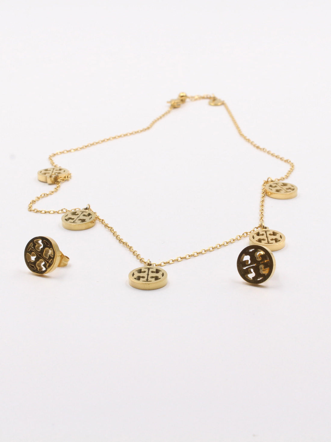 طقم تشوكر توري بورش مدور اطقم tory burch