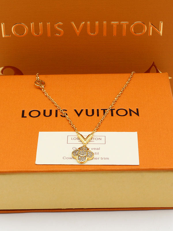 سلسال لويس فيتون في زركون لوقو سلسال louis vuitton