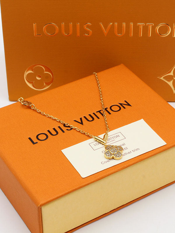 سلسال لويس فيتون في زركون لوقو سلسال louis vuitton
