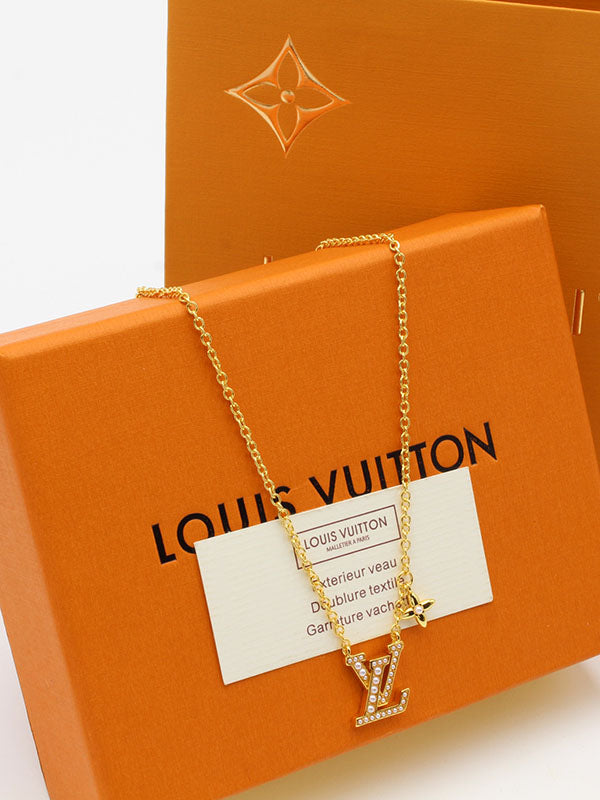 سلسال لويس فيتون بيرل لوقو سلسال louis vuitton