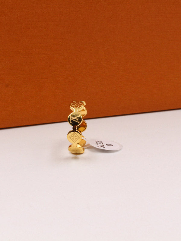 دبلة لويس فيتون لوقو سيركلز خواتم louis vuitton ذهبي 6