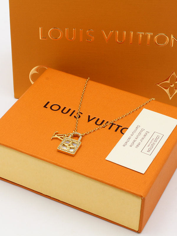 سلسال لويس فيتون وايت كي زركون لوقو سلسال louis vuitton