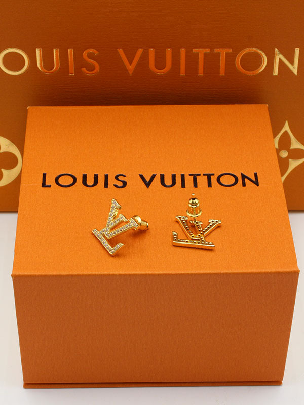حلق فيتون لوقو زركون حلق louis vuitton