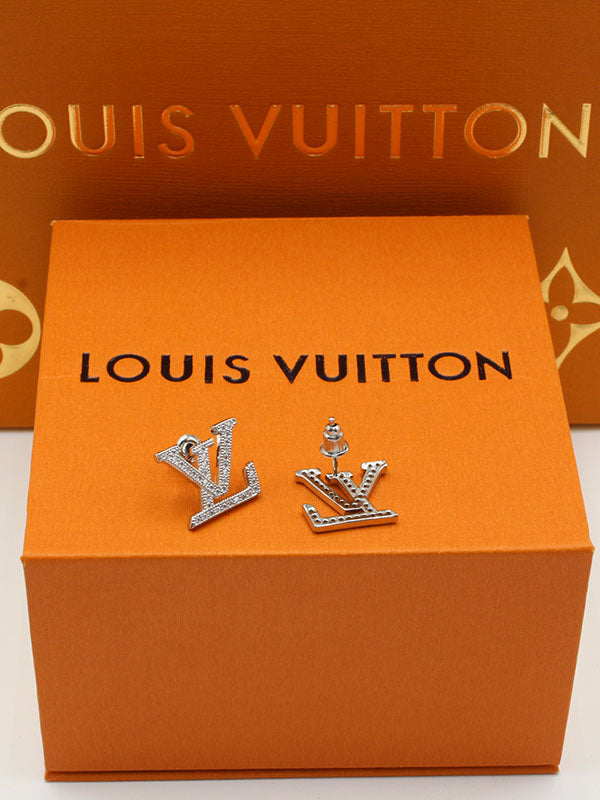 حلق فيتون لوقو زركون حلق louis vuitton
