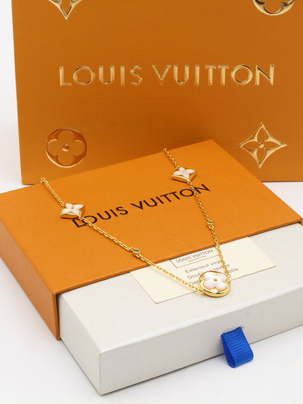 سلسال لويس فيتون تشوكر وايت لوقو سلسال louis vuitton