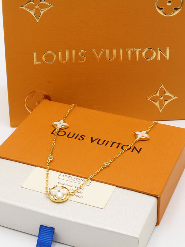 سلسال لويس فيتون تشوكر وايت لوقو سلسال louis vuitton