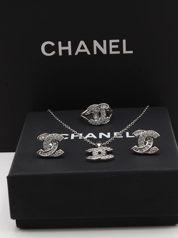 طقم شانيل سلفر زركون اطقم chanel
