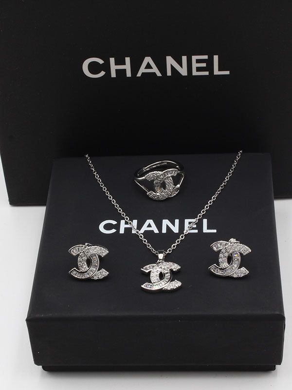 طقم شانيل سلفر زركون اطقم chanel