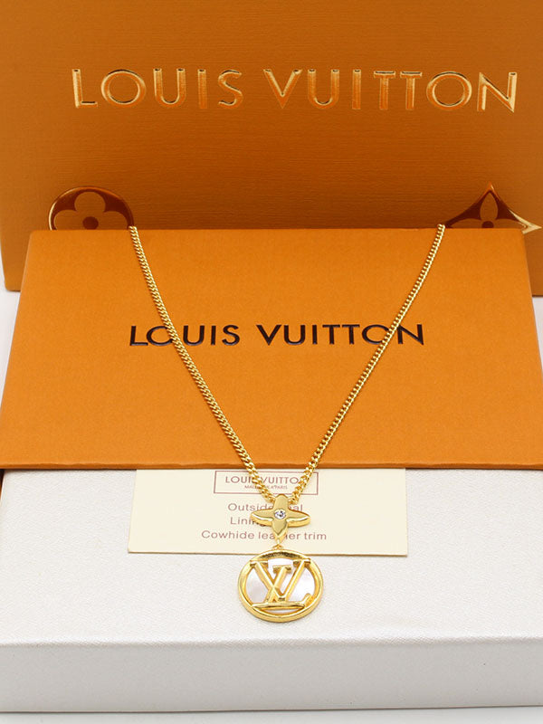 سلسال لويس فيتون وايت شيل مدور لوقو سلسال louis vuitton ذهبي