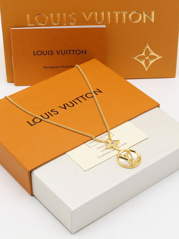 سلسال لويس فيتون وايت شيل مدور لوقو سلسال louis vuitton