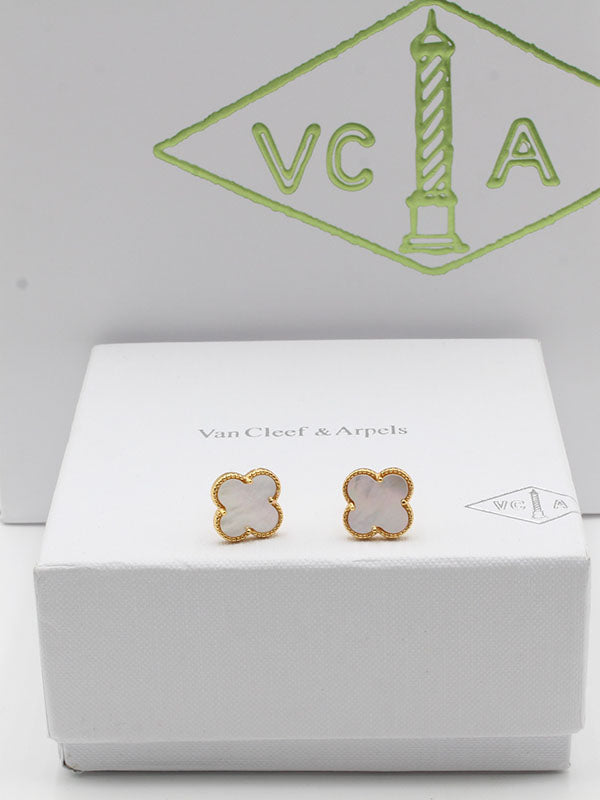 حلق فان كليف وسط لوقو حلق van cleef