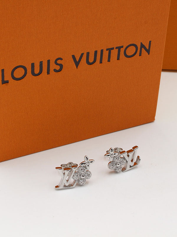 حلق لويس فيتون زركون 8046 حلق louis vuitton فضي