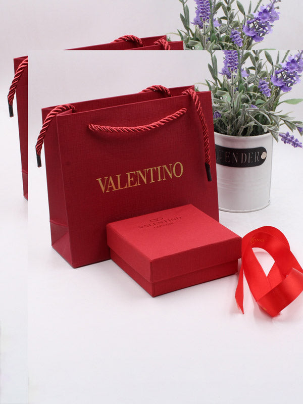 ملحقات فالنتينو هدايا VALENTINO