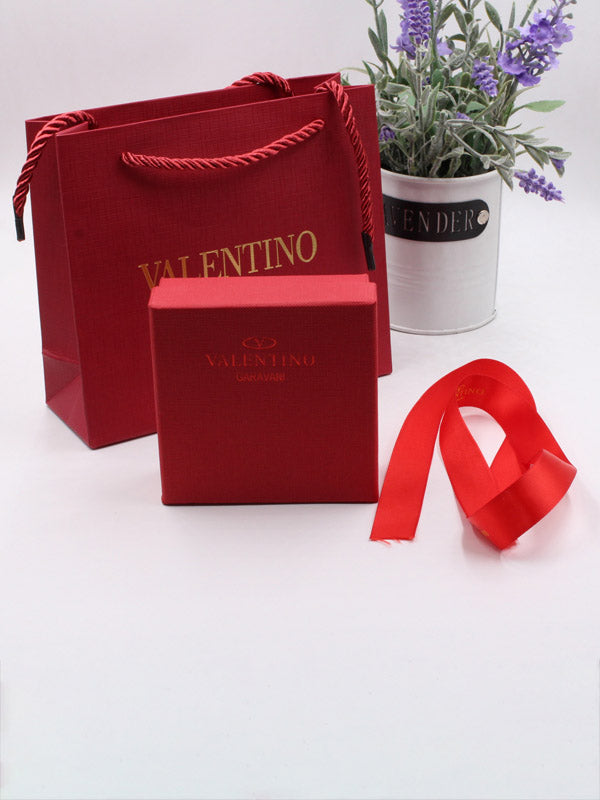 ملحقات فالنتينو هدايا VALENTINO