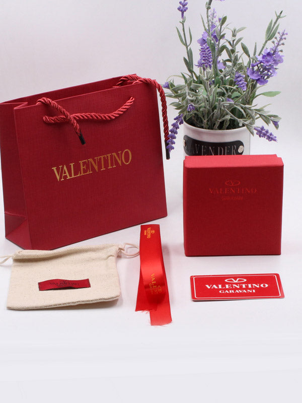 ملحقات فالنتينو هدايا VALENTINO