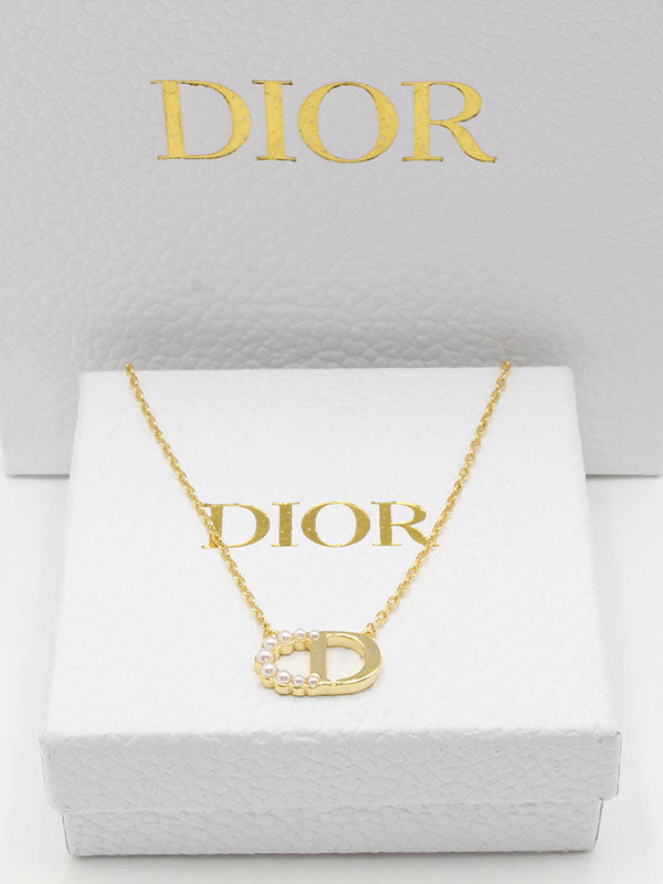 سلسال ديور سايد بيرل لوقو سلسال dior ذهبي
