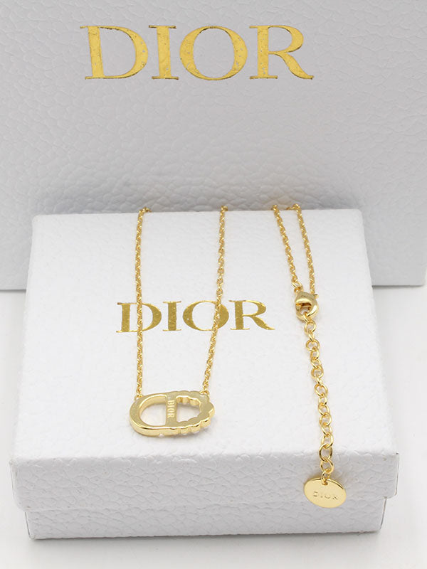 سلسال ديور سايد بيرل لوقو سلسال dior