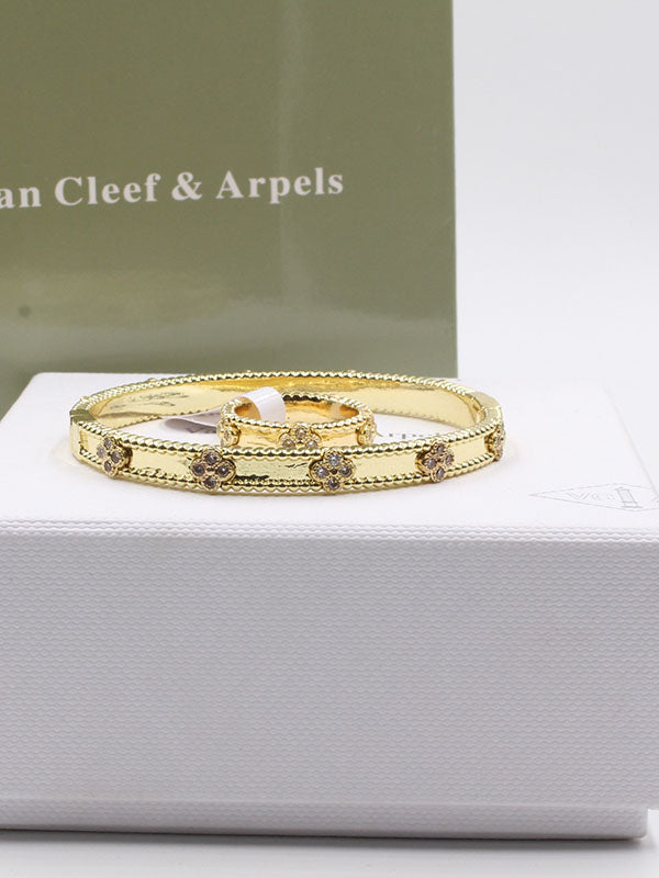 اسواره فان كليف بانقل زركون مع خاتم اسواره van cleef ذهبي 6