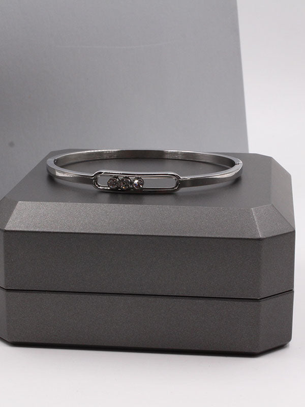 اسواره ميسيكا بانقل ميتال اسواره messika فضي