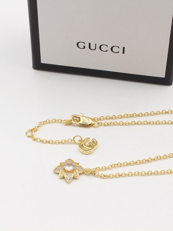 سلسال قوتشي ستار شايب لوقو سلسال louis vuitton