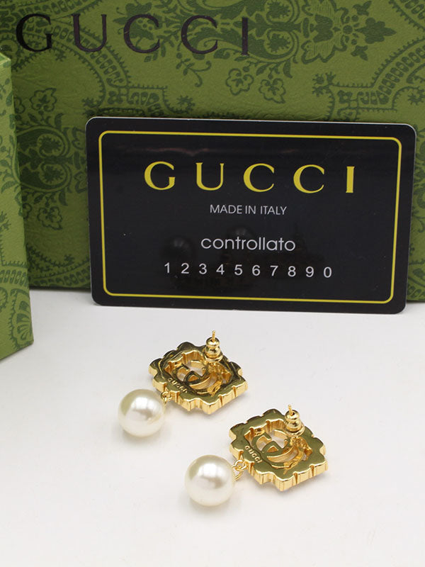 حلق قوتشي سكوير بيرل مكس لوقو حلق gucci ذهبي