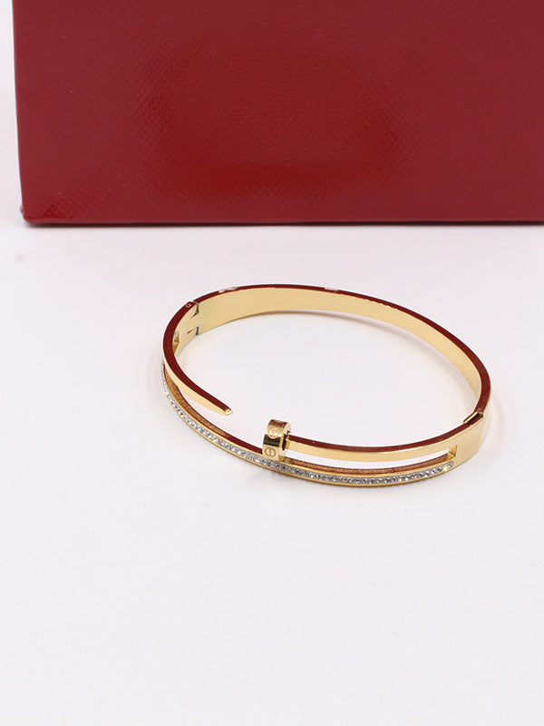 اسواره كارتير مسمار بانقل اسواره CARTIER