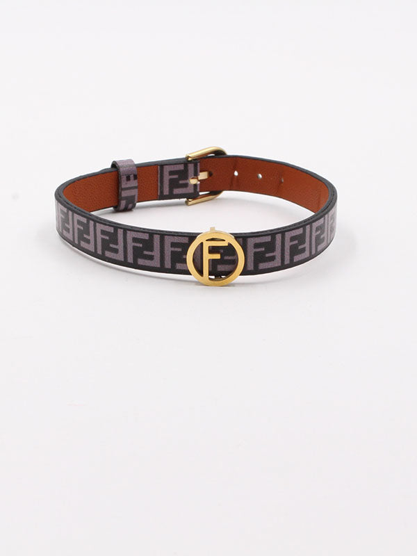 اسواره فندي جلد بشعار اسواره fendi اسود