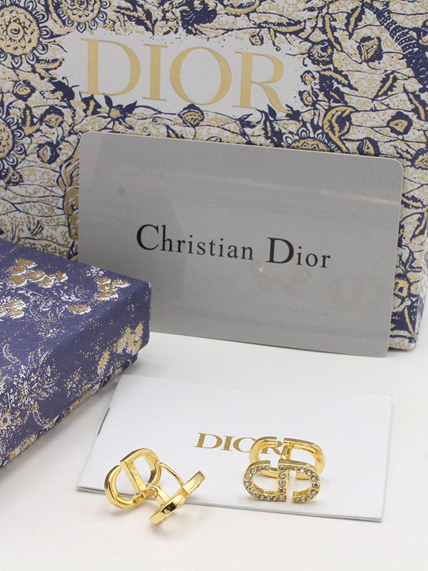 حلق ديور كبس لوقو كريستال حلق dior