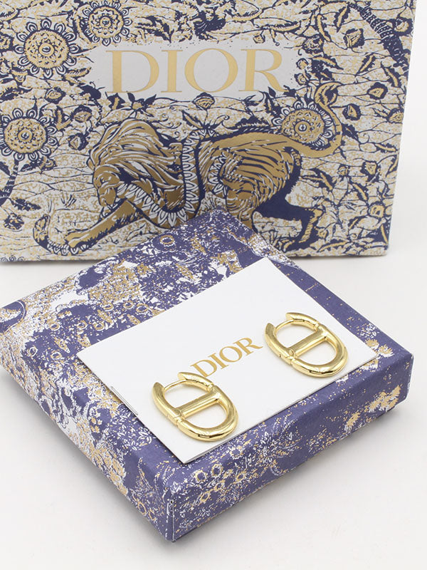 حلق ديور ربقيلور حلق dior