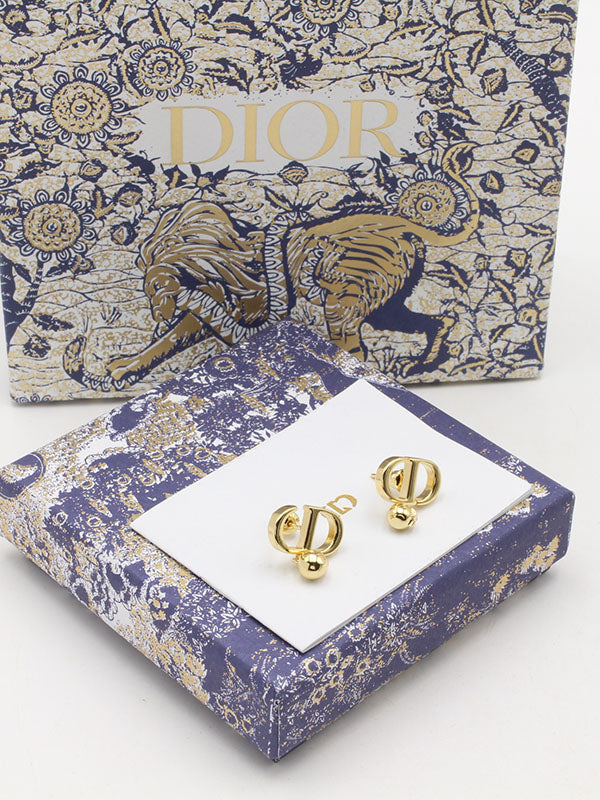 حلق ديور ون بول لوقو حلق dior