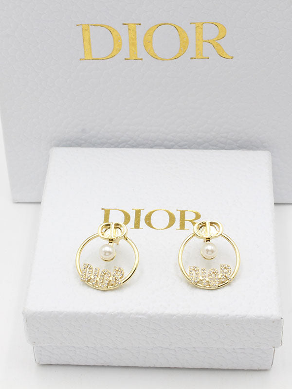 حلق ديور وذ بيرل دبل لوقو حلق dior ذهبي