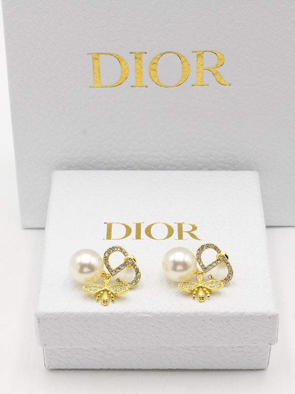 حلق ديور يعسوب لوقو حلق dior