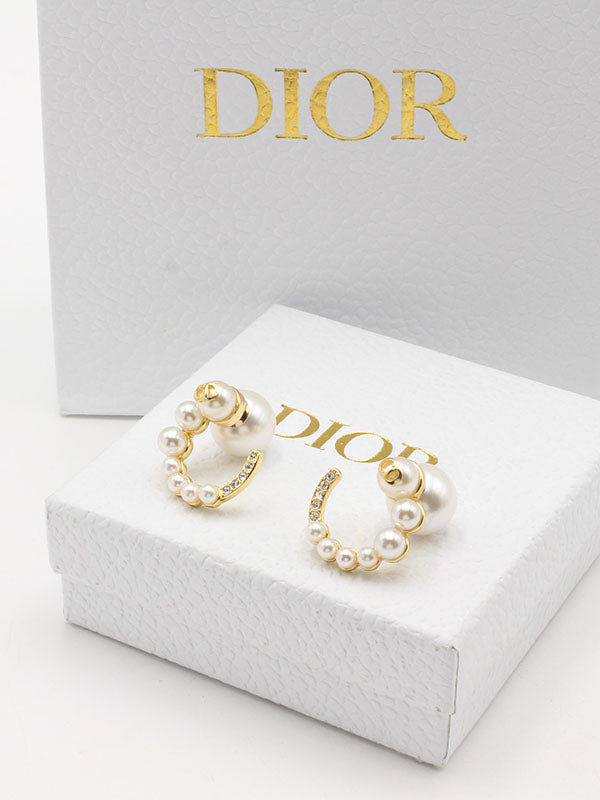 حلق ديور لولو دائري كبير لوقو حلق dior ذهبي