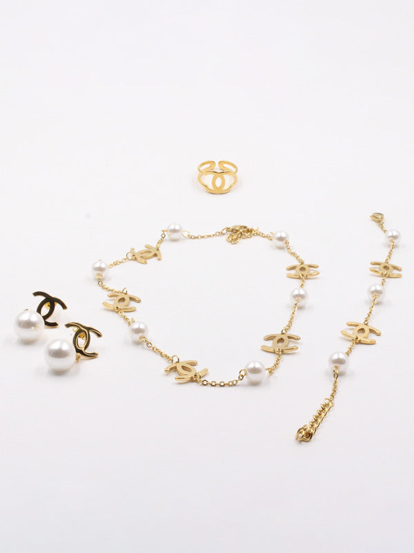 طقم شانيل لولو 4 قطع اطقم chanel