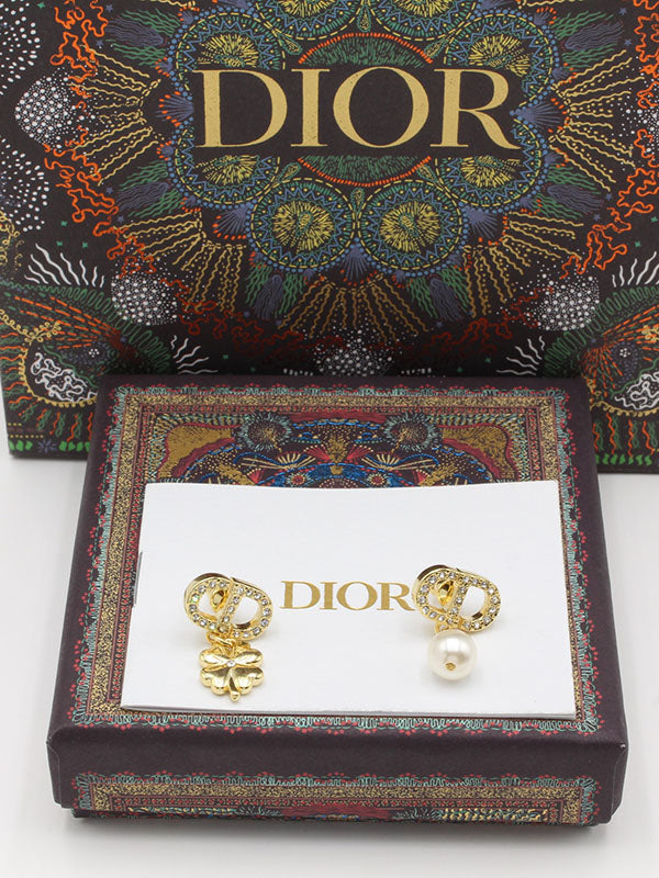 حلق ديور فلارو اند بيرل لوقو حلق dior