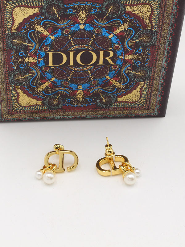 حلق ديور لوقو قولد تو بيرلز حلق dior