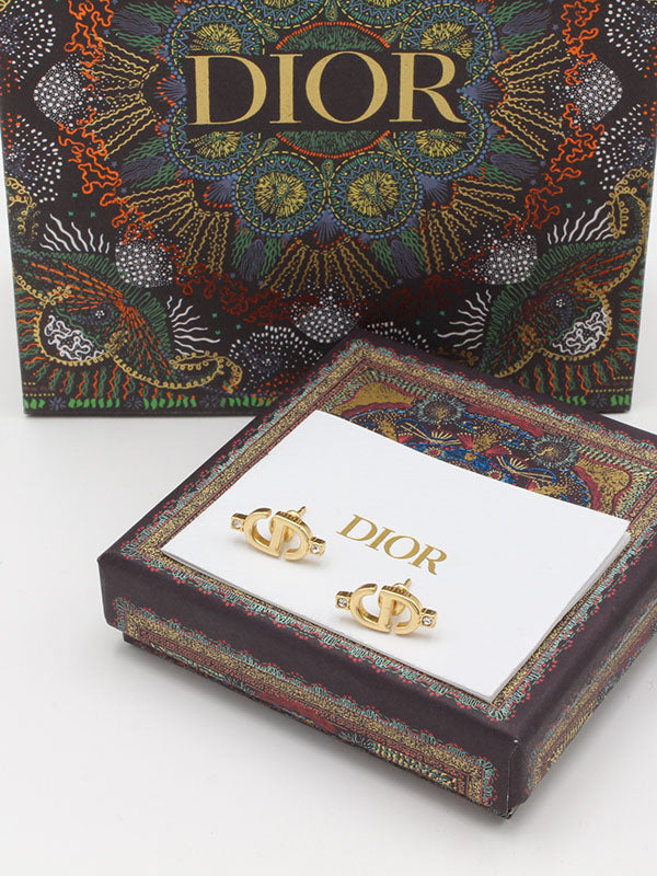 حلق ديور ناعم ذهبي مطفي حلق dior