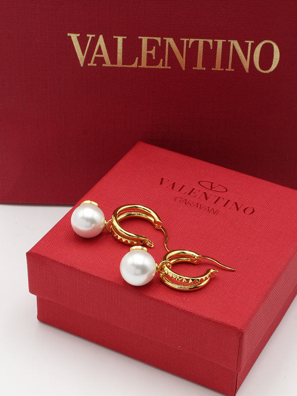 حلق فالنتينو سيركل شيب لوقو حلق VALENTINO