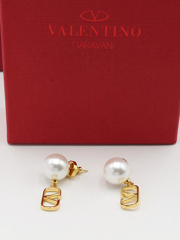 حلق فالنتينو بيق بيرل لوقو حلق VALENTINO