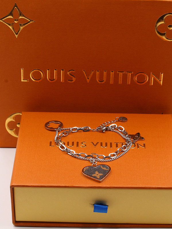 اسوارة لويس فيتون براون هارت اسواره louis vuitton