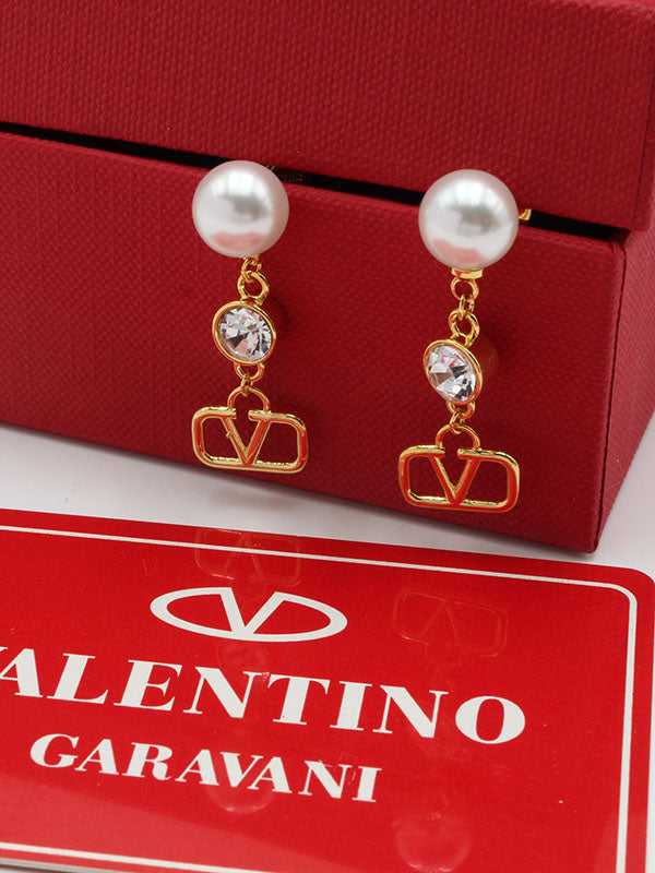 حلق فالنتينو لولو متوسط الطول لوقو.  حلق VALENTINO ذهبي