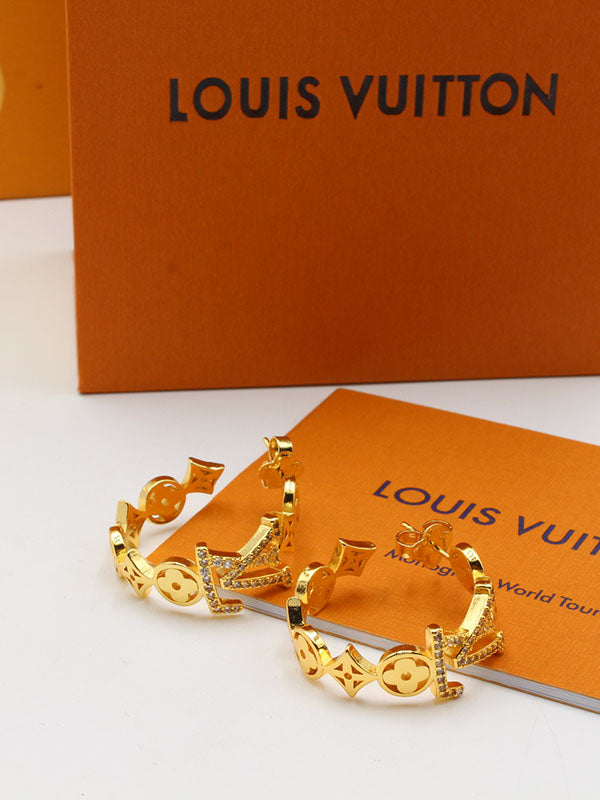 حلق لويس فيتون زركون بيق لوقو سيركل حلق louis vuitton ذهبي