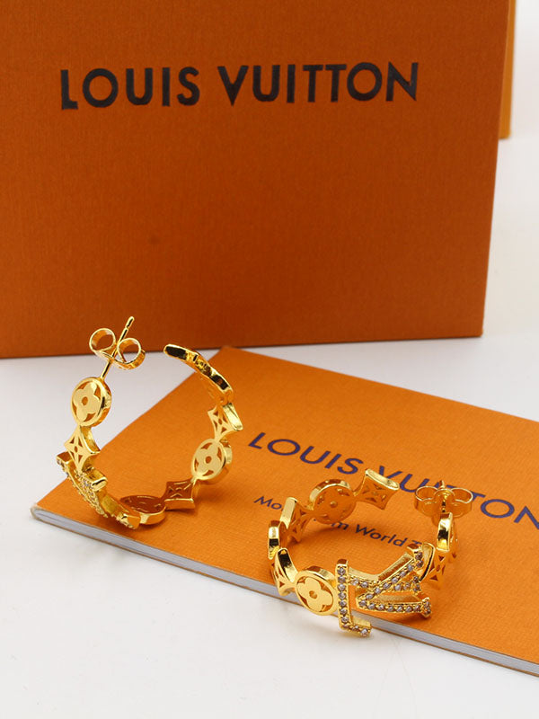 حلق لويس فيتون زركون بيق لوقو سيركل حلق louis vuitton