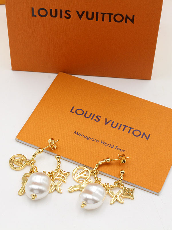حلق لويس فيتون ملتي لوقو بيرل حلق louis vuitton