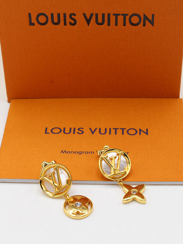 حلق لويس فيتون بيق وايت ستون لوقو حلق louis vuitton