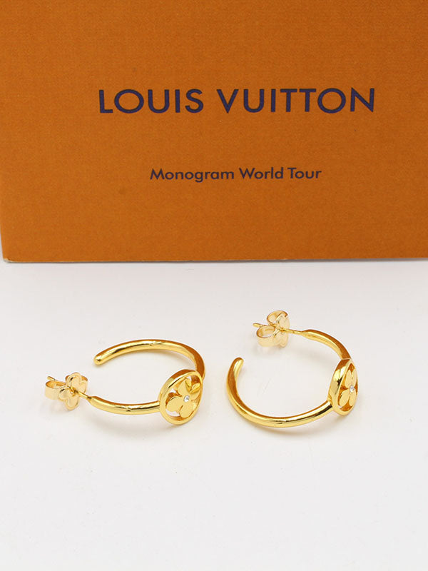 حلق لويس فيتون راوند ميتال فلاور لوقو حلق louis vuitton ذهبي