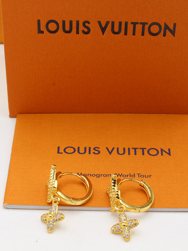 حلق لويس فيتون سيركل نيو زركون لوقو حلق louis vuitton ذهبي